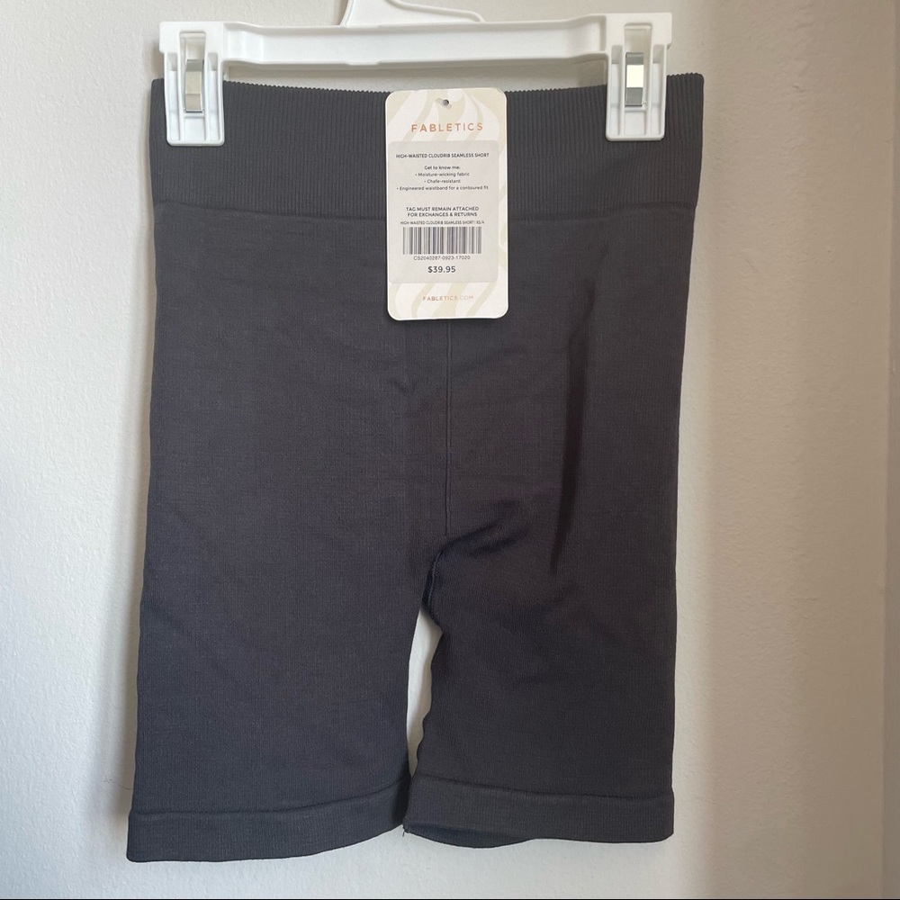 Fabletics Cloud Seamless High-Waisted Short Size XS